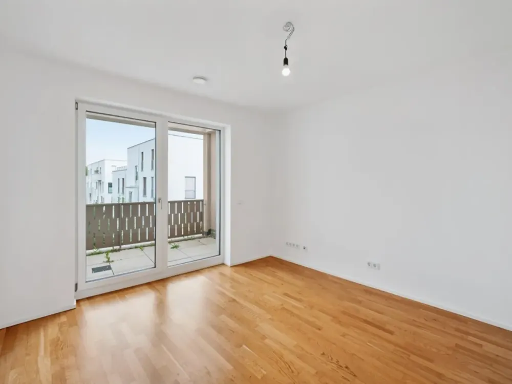 ++ Wohnen und Leben am Henninger Turm! 3-Zimmer-Wohnung mit Loggia und Balkon ++