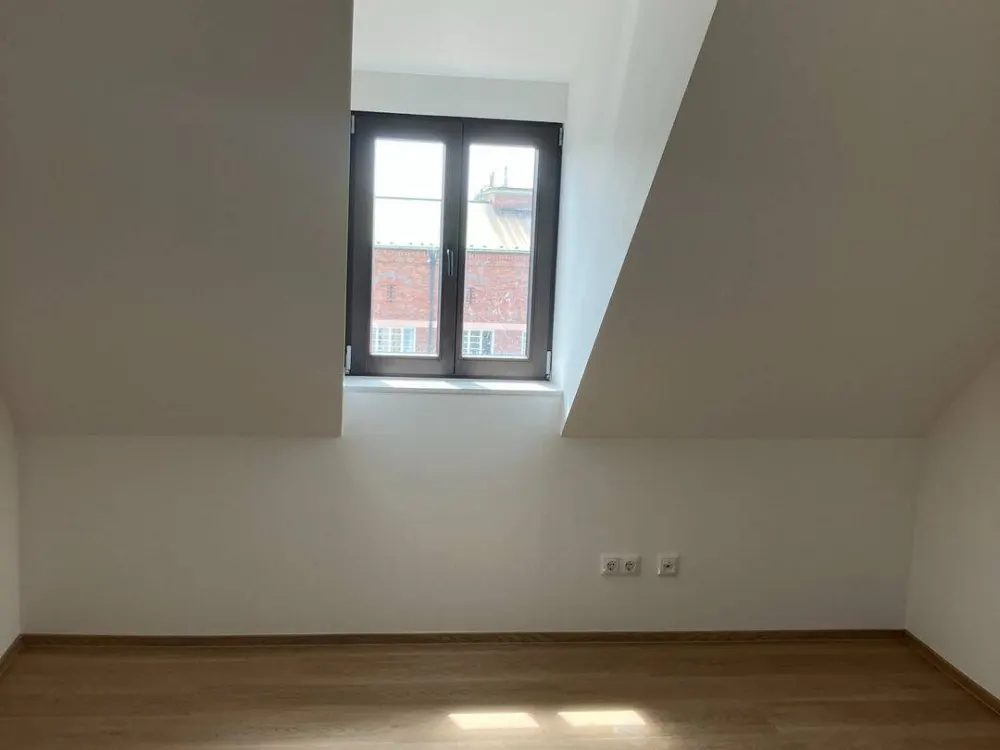4,5-Zimmer-Neubau-Maisonette im Dachgeschoss eines Baudenkmals