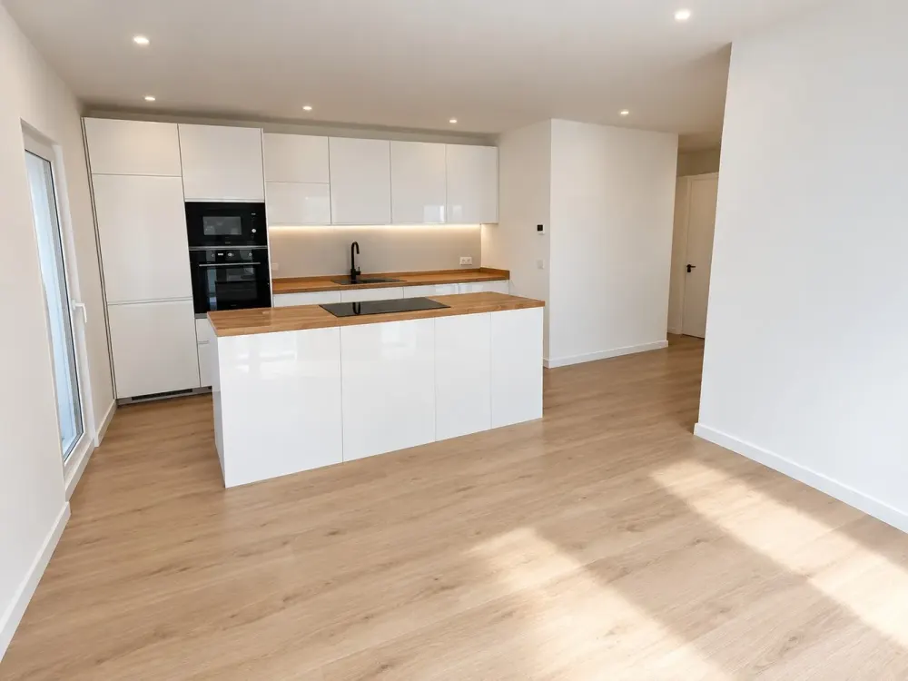 Erstbezug Neubau: Großzügige 5-Zimmer-Wohnung in ruhiger Lage von Niendorf