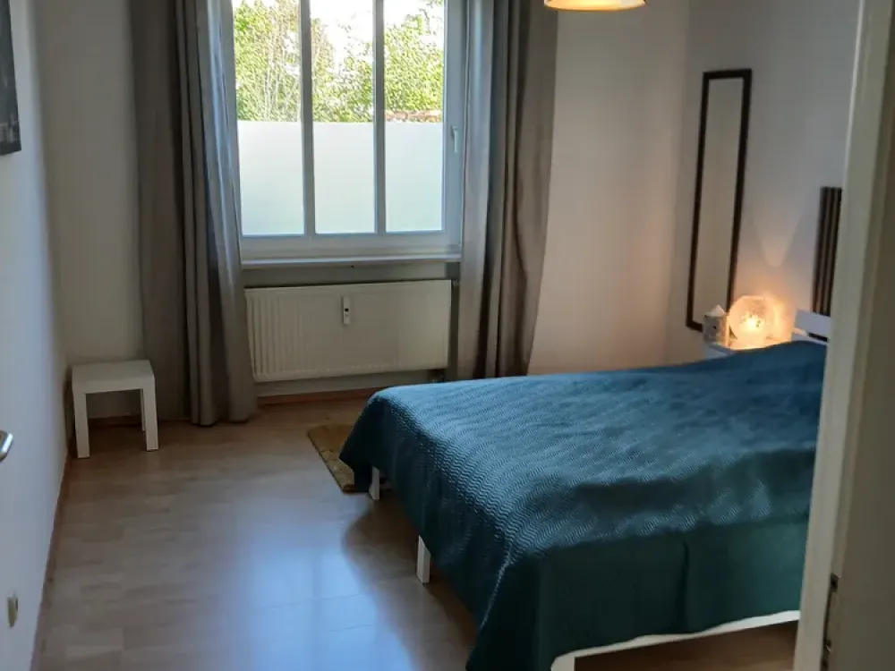 2-room apartment newly furnished with garden limited to 1 year