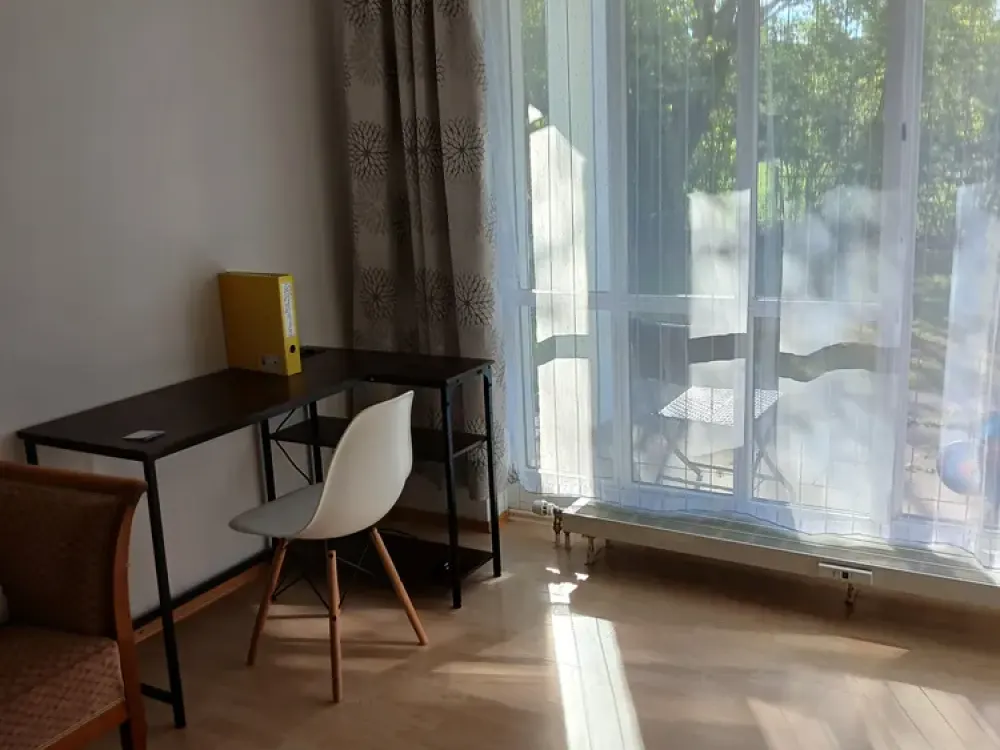 2-room apartment newly furnished with garden limited to 1 year