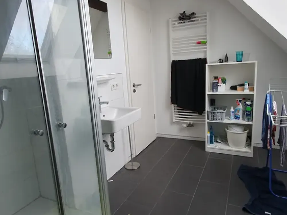 Studenten WG-Zimmer in einer 4-er WG in Karlsruhe