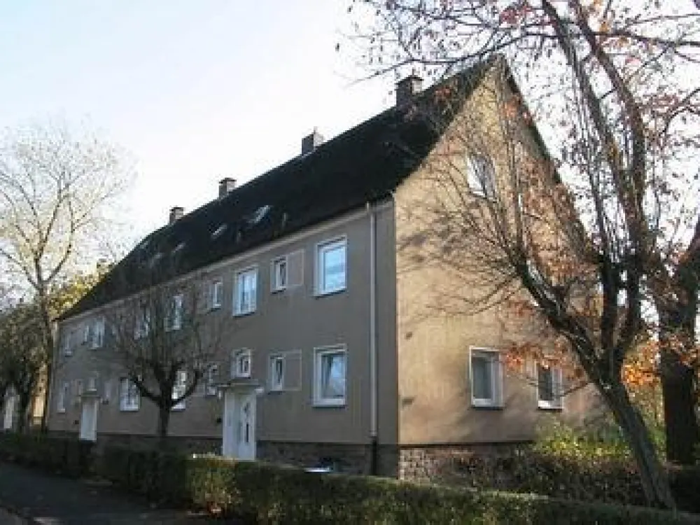 Toller Grundriss, prima Wohnung: 2-Zimmer mit Balkon und neuem Laminatboden in Wetter Altwetter