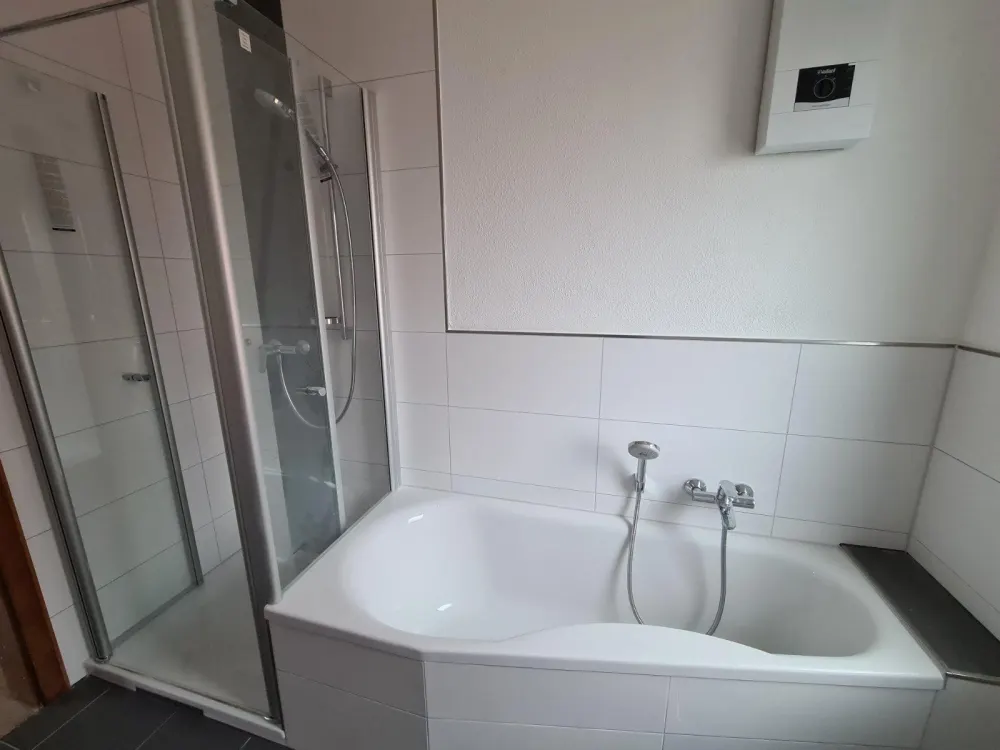3‑Zimmer‑Obergeschosswohnung in Zweifamilienhaus mit Gartenteil