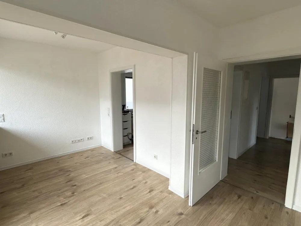 3‑Zimmer‑Obergeschosswohnung in Zweifamilienhaus mit Gartenteil