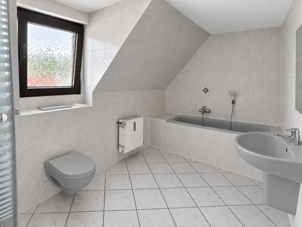 Attraktive 3-Zimmer-Maisonette-Wohnung mit Südausrichtung in Rösrath