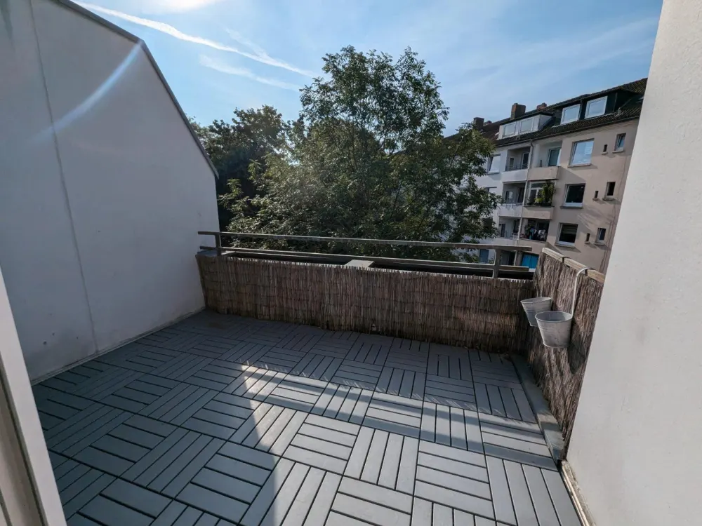 Helle 2-Wohnung am Nordstadtbahnhof Hannover mit Südbalkon