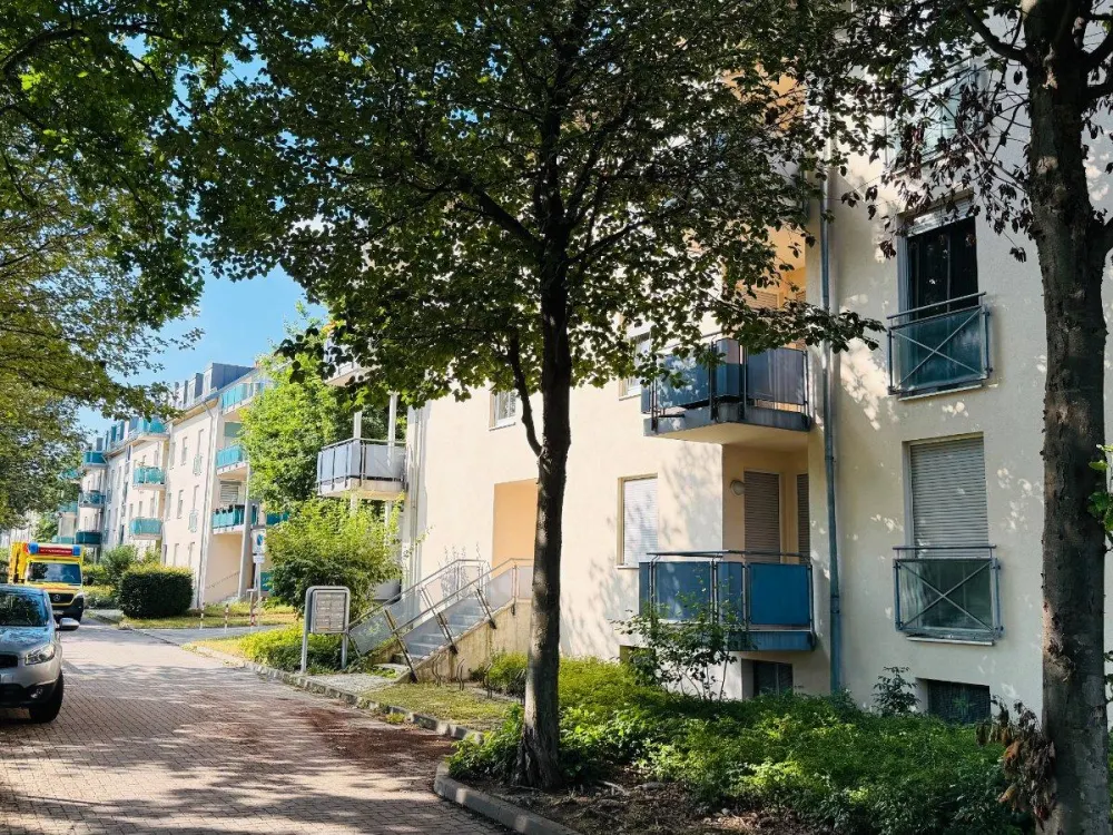Erstbezug nach Komplettsanierung, mit Balkon & neuer Küche