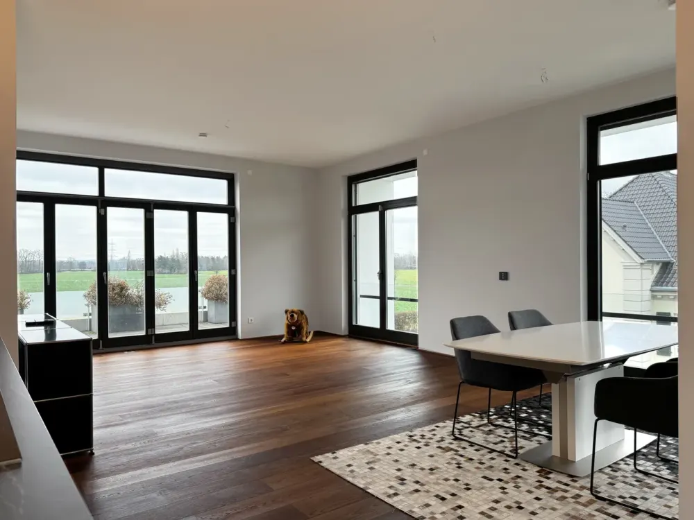 Historie & Prestige - Exklusives 3 Zimmer Penthouse am Schlosspark - Teilmöbliert