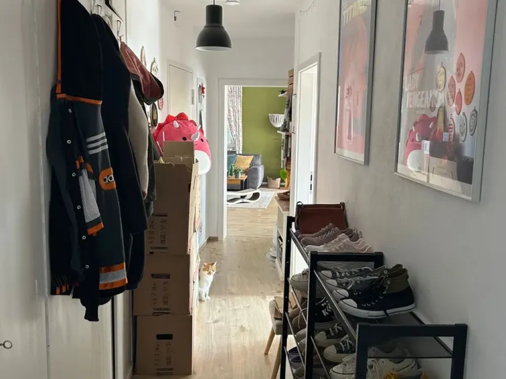 Very nice 4-room apartment with wrap-around balcony in the heart of the Nauwieser Viertel in Saarbrücken