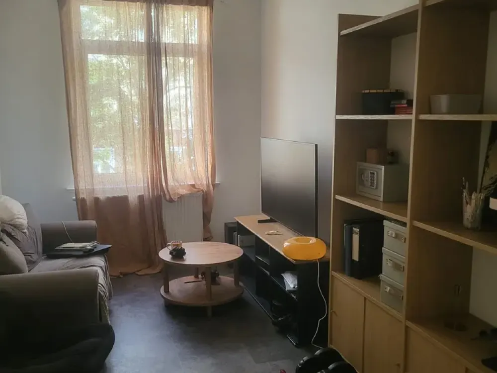 AB 01.10.! EBK ABLÖSE! 3,5-Zimmer-Wohnung direkt am Bhf. Hannover-Kleefeld