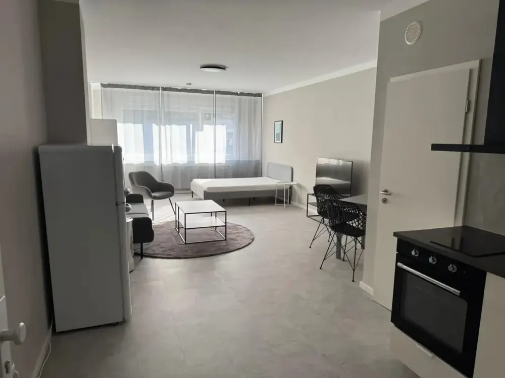 Modern & möbliertes 1-Zi Apartment / All-In-Miete inkl. Internet 🛜
