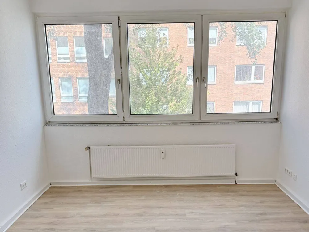 Schöne kleine 2-Zimmerwohnung mit Balkon mitten in Derendorf!