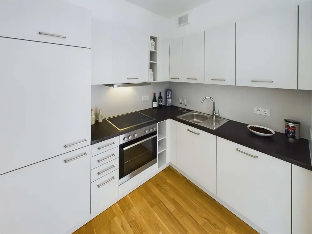 Für Singles + Paare: Moderne 2-Zimmer-Wohnung mit offener Küche + Balkon in beliebter Lage | MaryAnn
