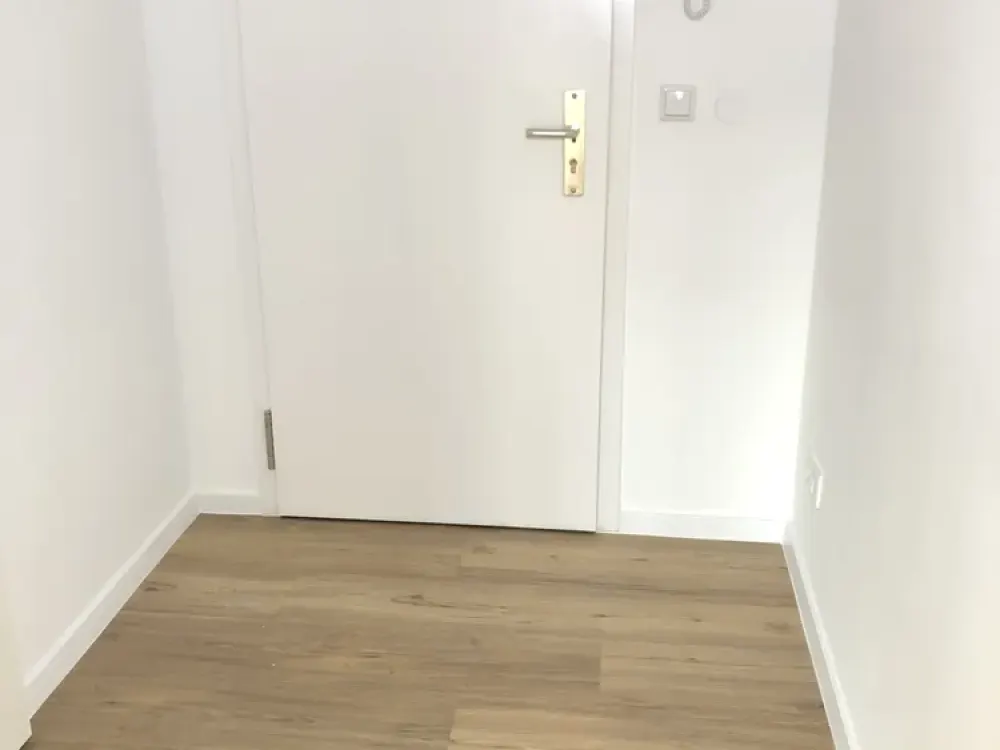 Zentrale 1,5-Zi.-Seniorenwohnung | Barrierefrei | Wintergarten | Aufzug | Kernsaniert
