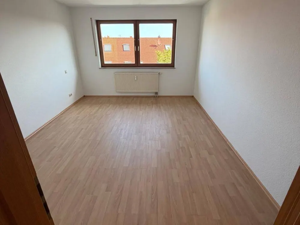 Sonnige 2,5 Zimmer Wohnung mit herrlichem Blick