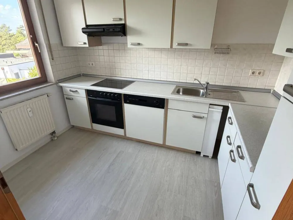 Sonnige 2,5 Zimmer Wohnung mit herrlichem Blick