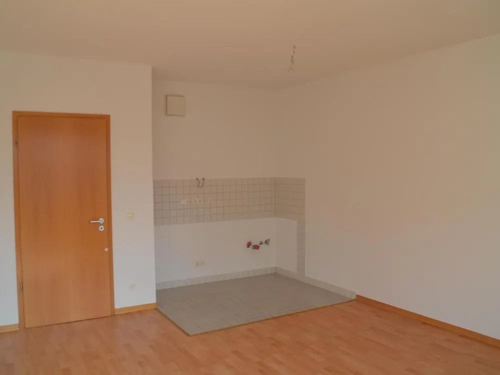 Central Two-Room Apartment in Erfurt