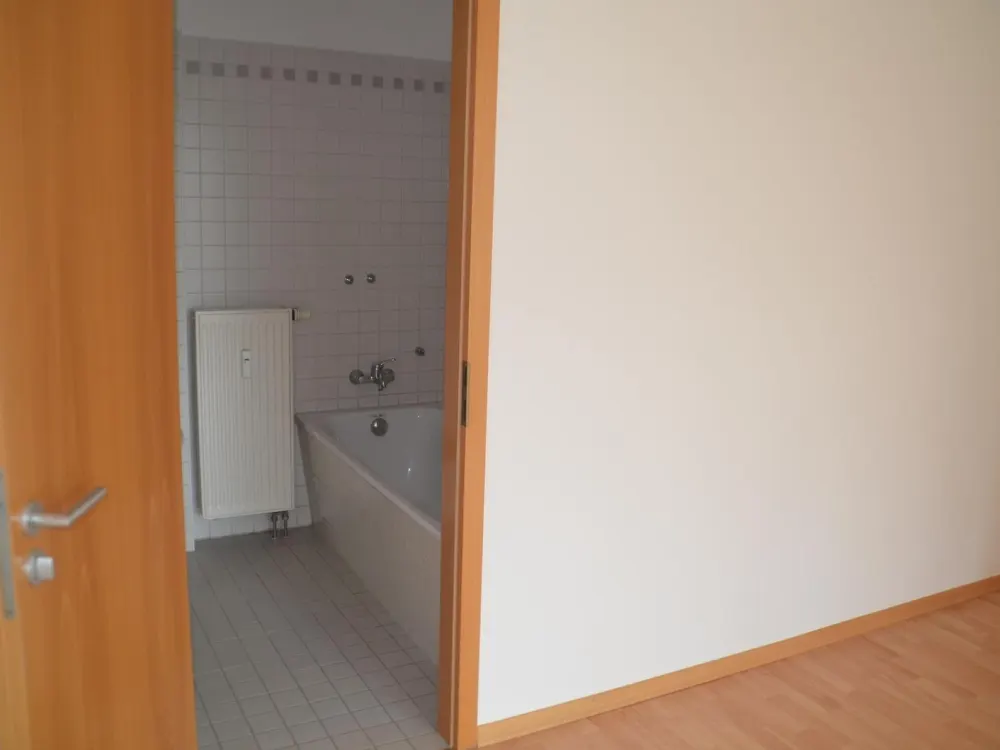 Central Two-Room Apartment in Erfurt