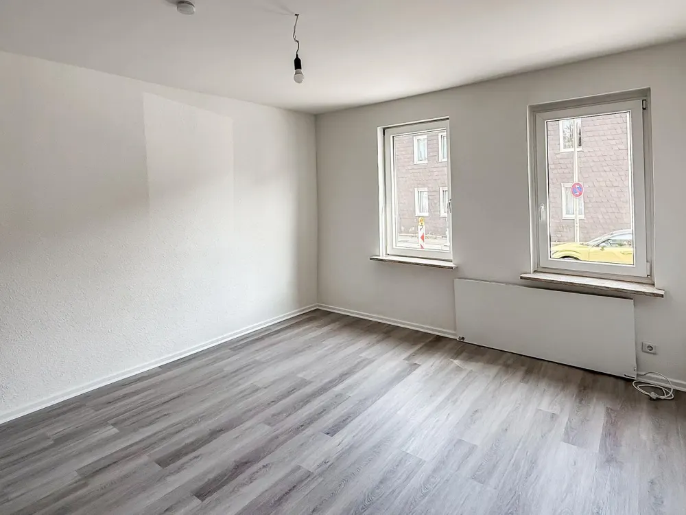 2 Zimmer - Zentrale Lage - Frisch renoviert