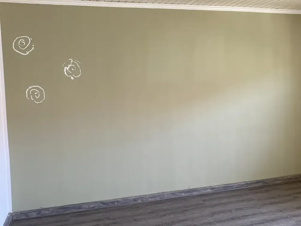 Wohnung mit Balkon und großem Potenzial in Top-Lage, Ihre Chance auf ein neues Zuhause!