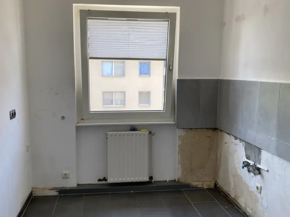 Wohnung mit Balkon und großem Potenzial in Top-Lage, Ihre Chance auf ein neues Zuhause!