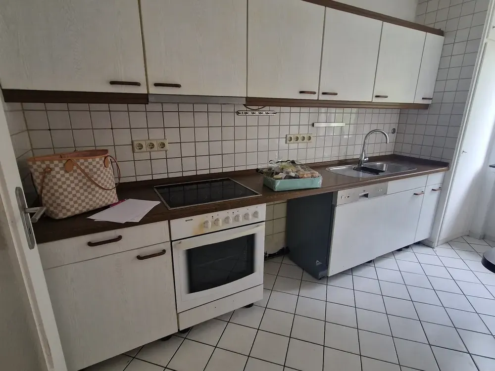 Erstbezug nach Renovierung!, 3-Zimmer-Wohnung mit Balkon in Hannover-Ricklingen