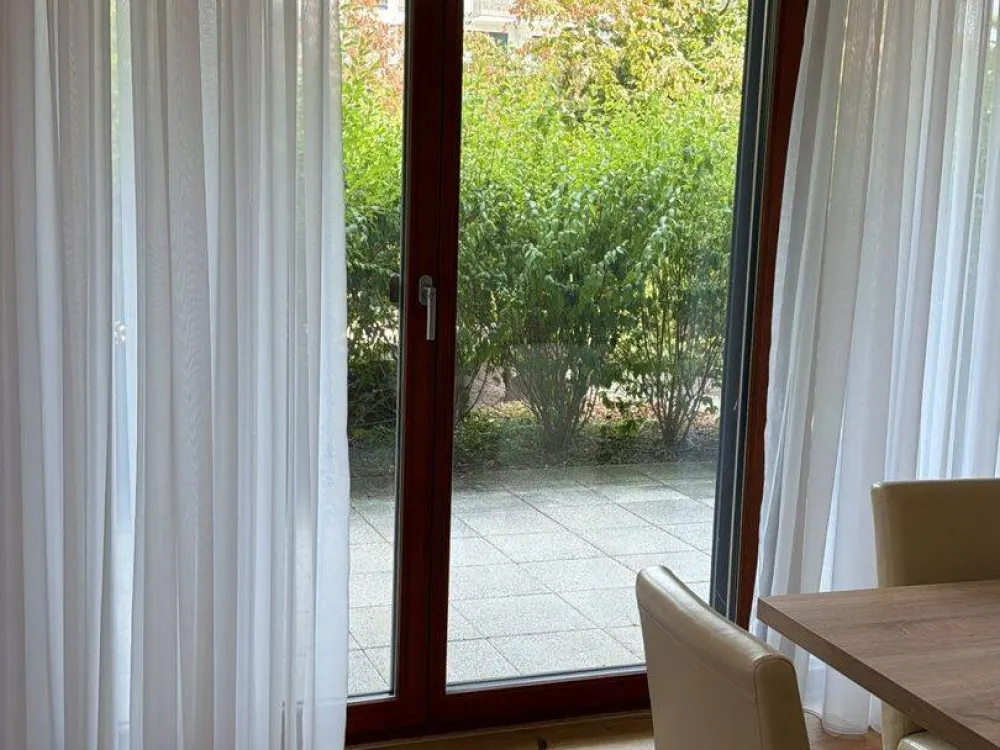 luxuriöse 5 ZI. Wohnung mit edler EBK im Belsenpark