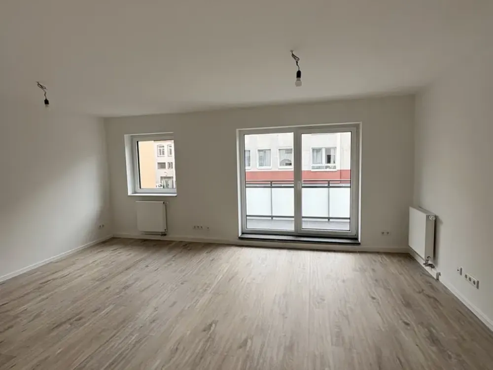 Exklusiver Erstbezug: Kernsanierte 3-Zimmer-Wohnung in Bockenheim