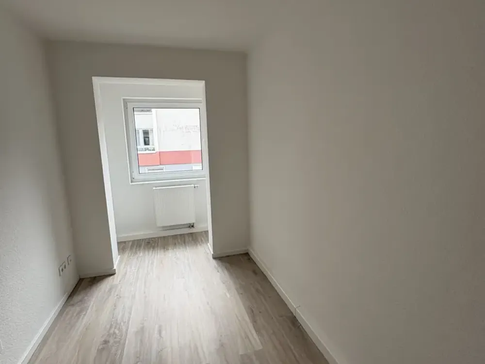 Exklusiver Erstbezug: Kernsanierte 3-Zimmer-Wohnung in Bockenheim