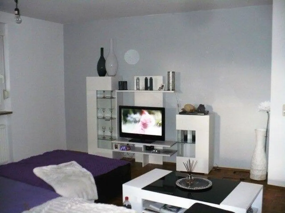 2 Zi.-Whg. - Rother Str. 1 - ca. 79m²