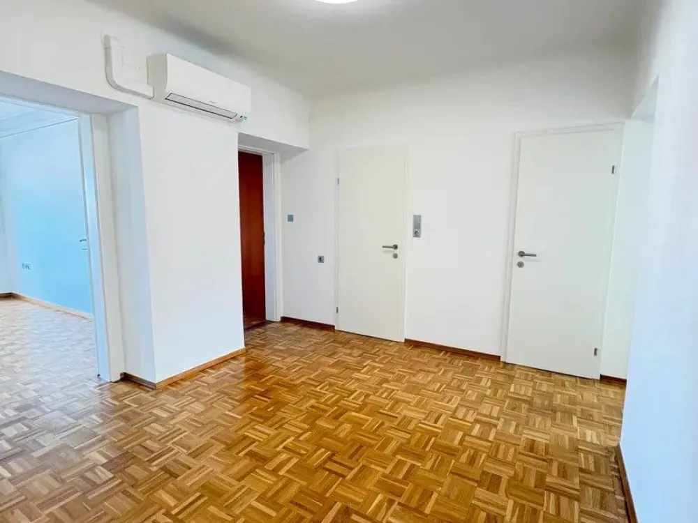 3-Zimmer Wohnung mit Terrasse und Klimaanlage, Erstbezug