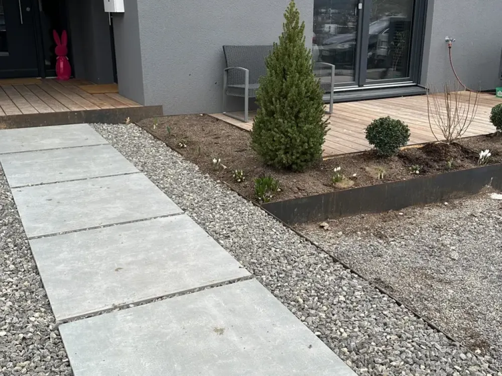 Nachmieter ab 10/26 gesucht - Charmante, voll möblierte 2-Zimmer-Wohnung mit Terrasse