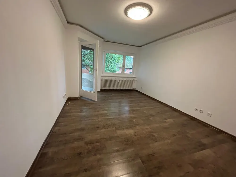 Erstbezug nach hochwertiger Sanierung | Neue Maßküche | Modernes Bad | Balkon | Top-Anbindung in Ham