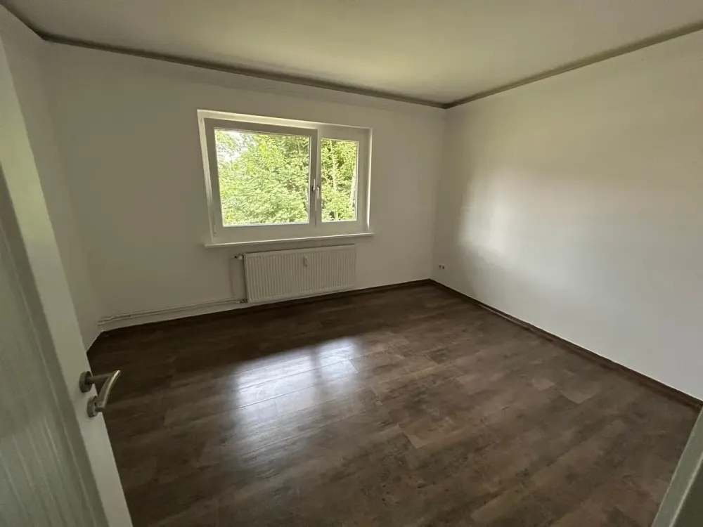 Erstbezug nach hochwertiger Sanierung | Neue Maßküche | Modernes Bad | Balkon | Top-Anbindung in Ham