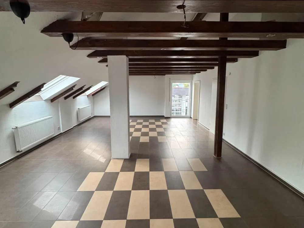 4 Zimmer Wohnung zu vermieten Waiblingen Eisental auch WG