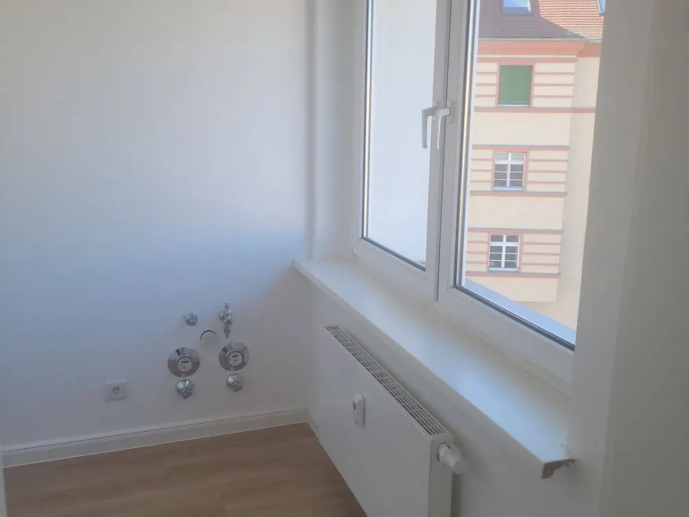 Eutritzsch - sonnige 2-Raum-Wohnung in ruhiger Lage mit offener Küche, Tageslichtbad und Dusche