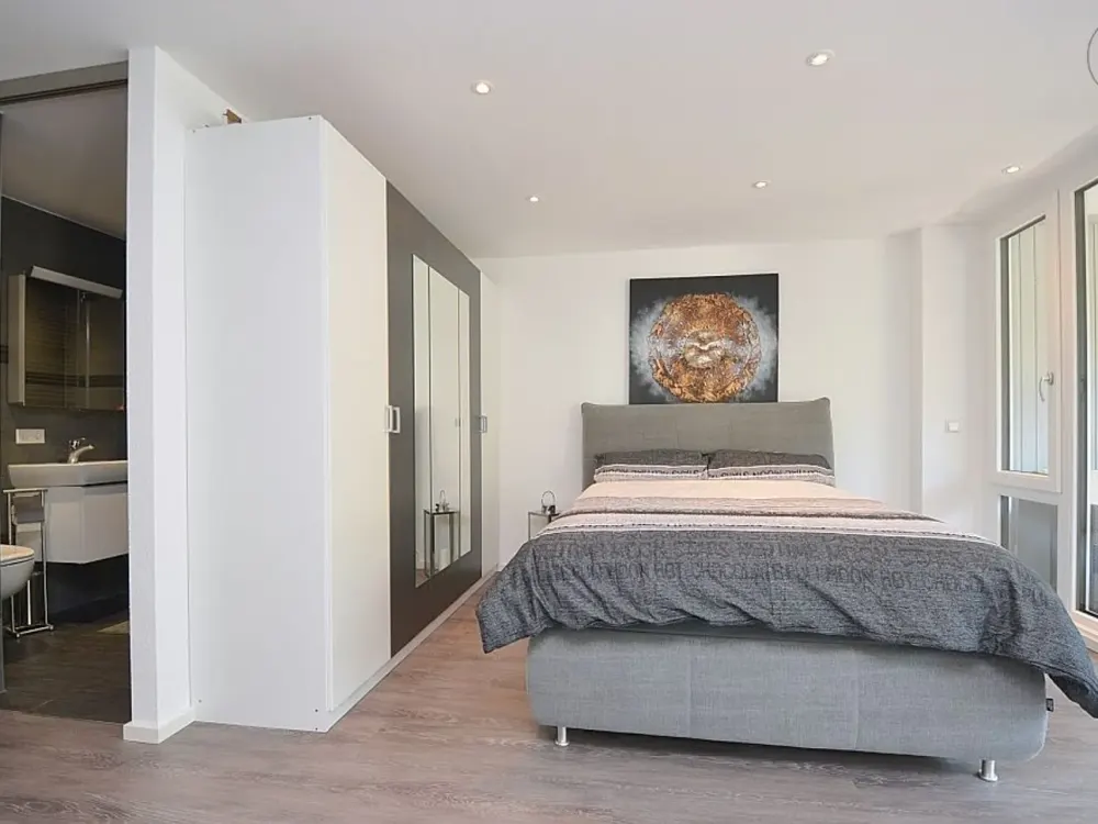 Modern furnished apartment with air conditioning, internet and underground parking space in Stuttgart Asemwald