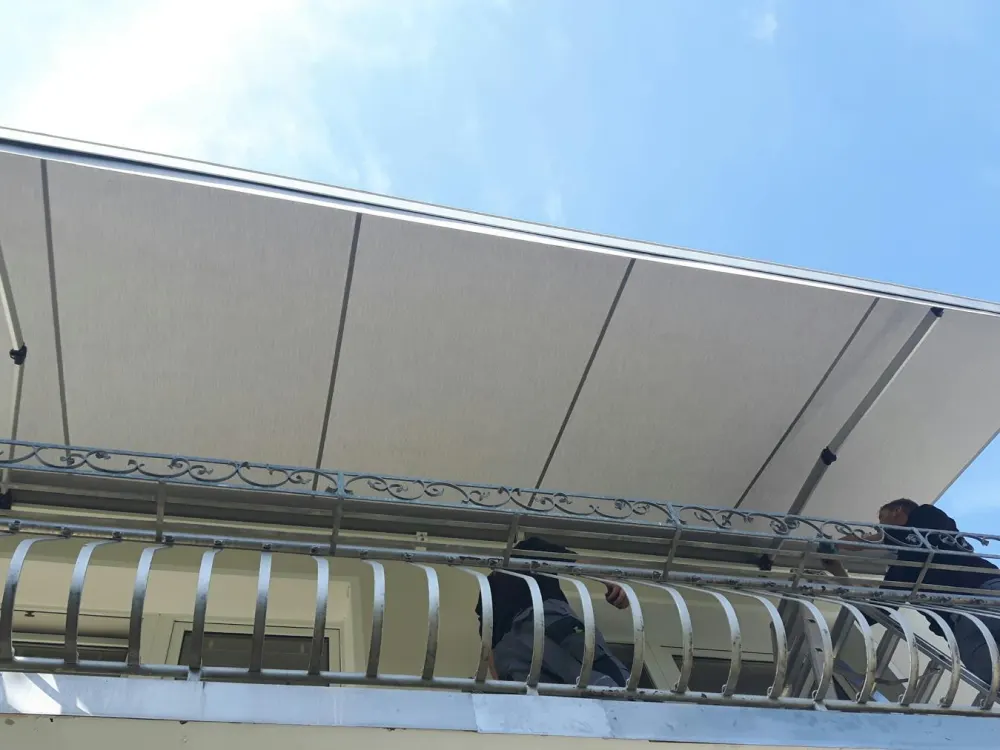 3,5 Zi mit moderner EB Küche, gr. Balkon