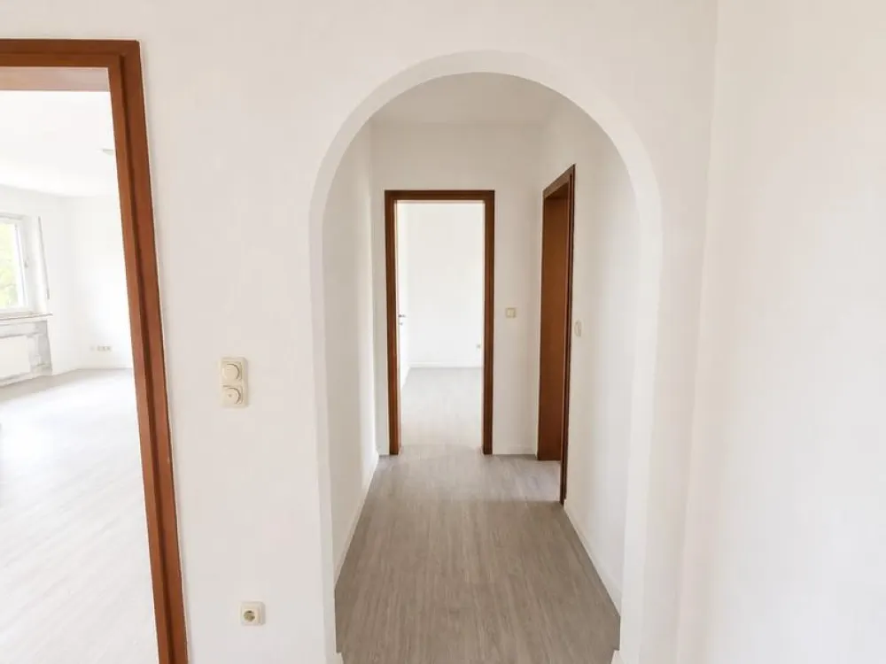 Jobcenter, جوب سنتر, Джобцентр: Neue Wohnung für Ihre Familie, ideal für 4 Personen
