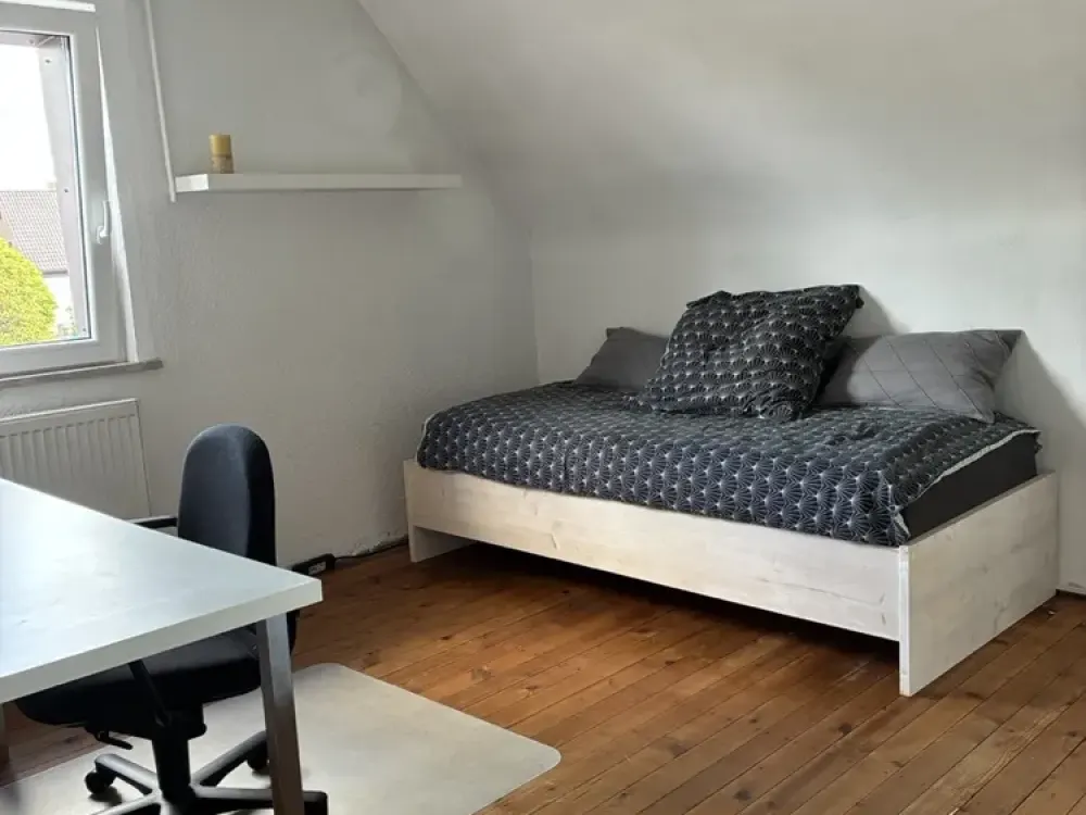 WG Doppel-Zimmer mit eigenem Bad