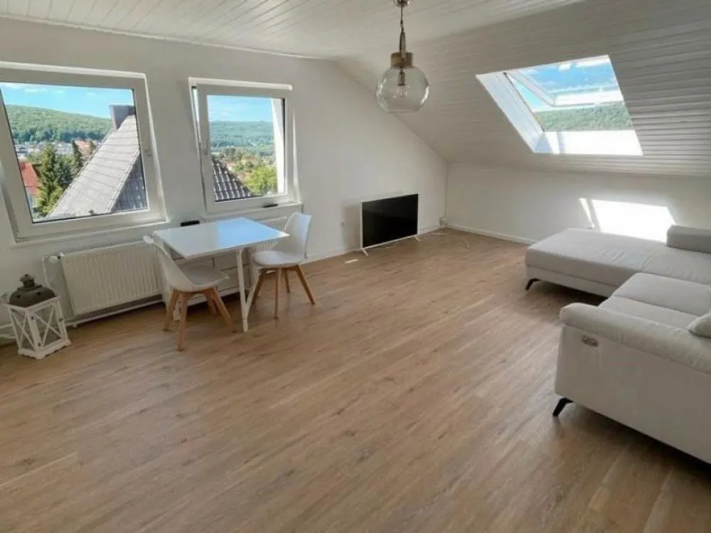 Schöne 3 Zimmer Wohnung mit tollem Ausblick in HMÜ - Ab 01.12.26