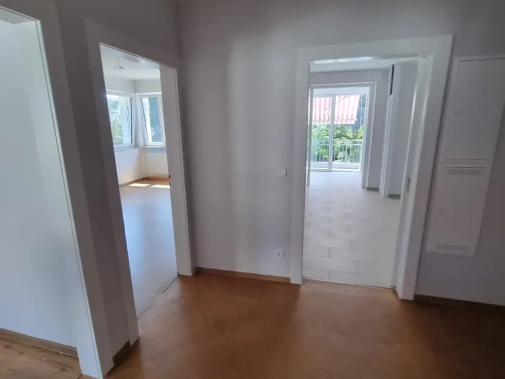 KA-Weiherfeld, helle 2,5 ZKB-Whg., 73 m² mit Blick ins Grüne