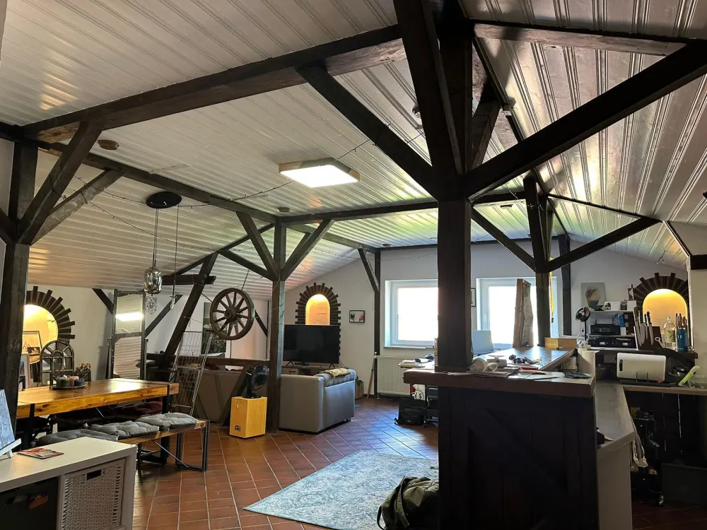 Spacious 2-Room Apartment in the Countryside