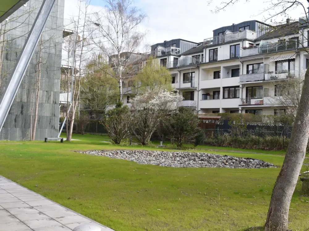 Wohnglück in Düsseldorf-Rath: möbliertes Apartment ab sofort zu vermieten