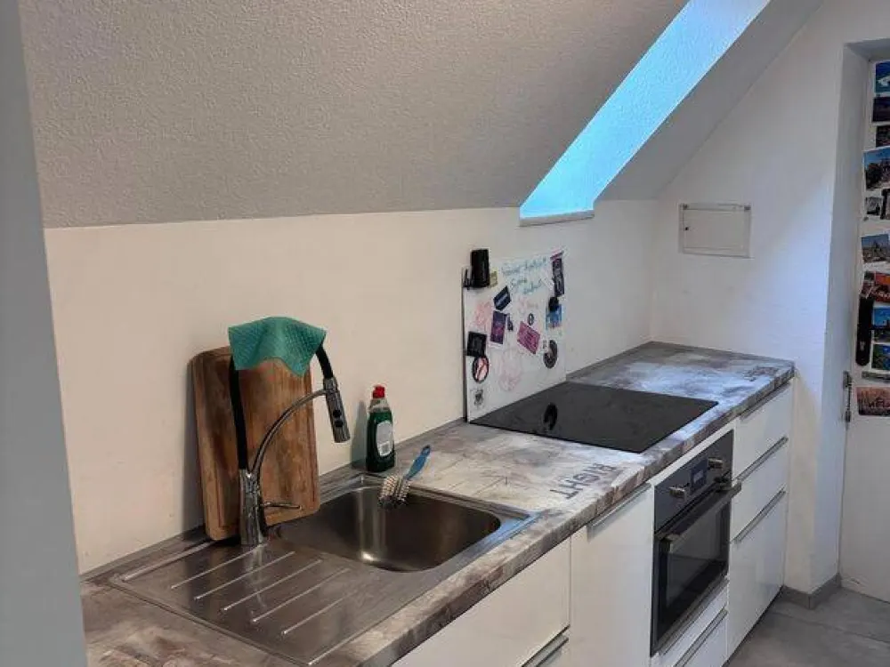 Zentrale 1-Zimmer-Innenstadtwohnung mit Loggia und Terrasse