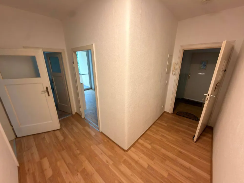 ***helle 2-Zimmer-Wohnung mit Tageslichtbad und Balkon in Eutritzsch***