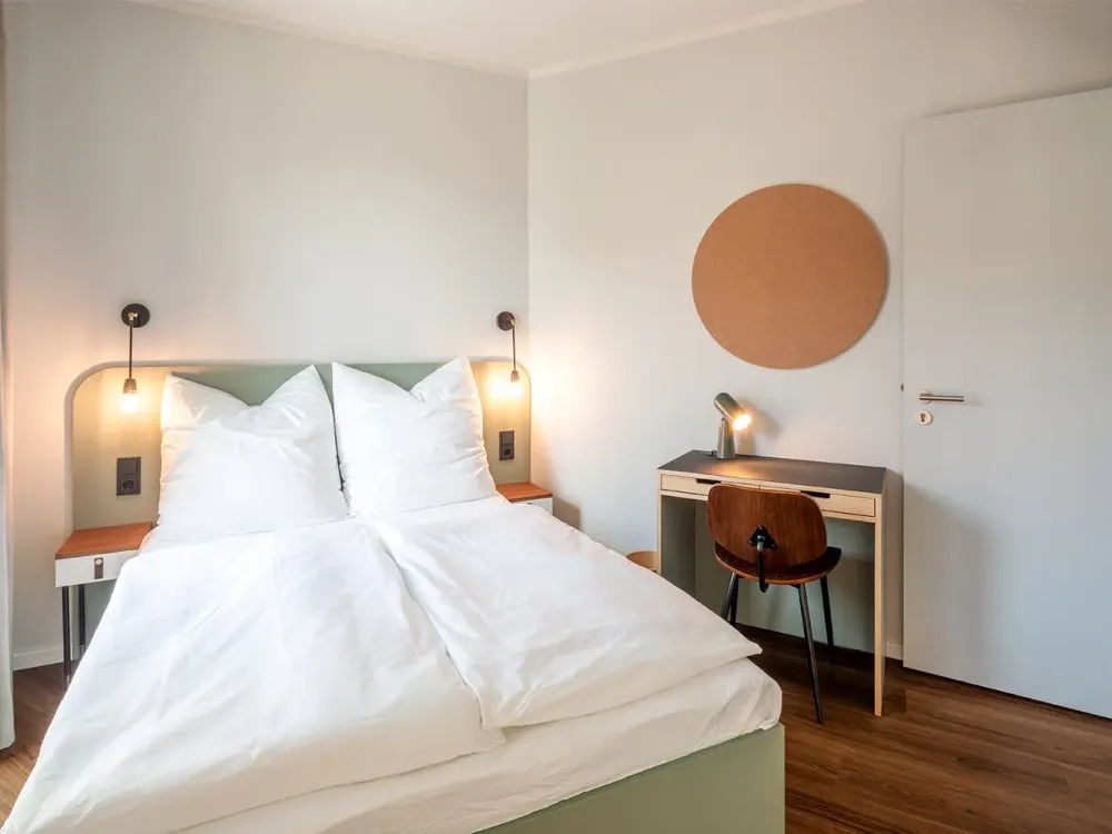 BESICHTIGUNGEN: Mi 9:00 & Fr 16:00 -unbefristete 2-Zimmer-Wohnung mit offenem Wohnbereich und Balkon