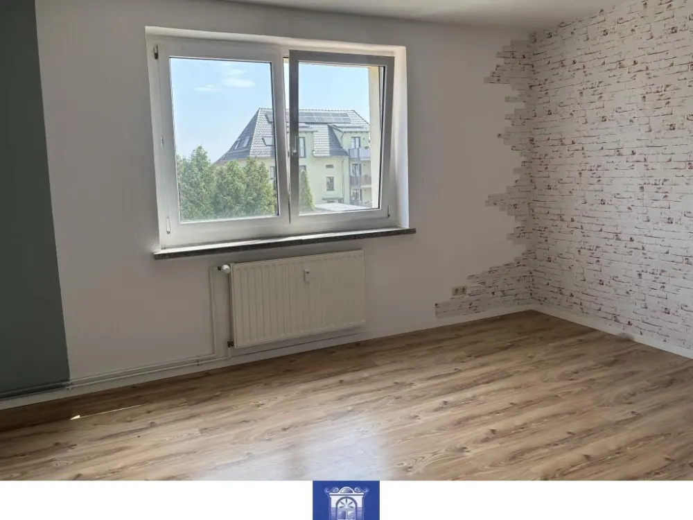 Wohnung mit Wohlfühlcharakter! Loggia mit Blick ins Grüne!