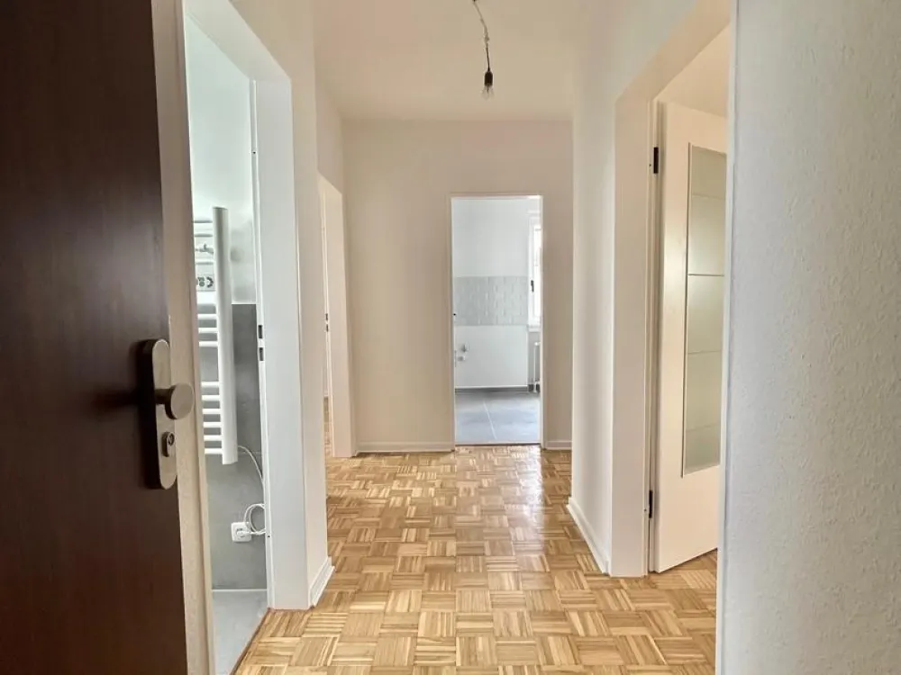 Erstklassig saniert: 3-Zimmer-Wohnung in Pattensen